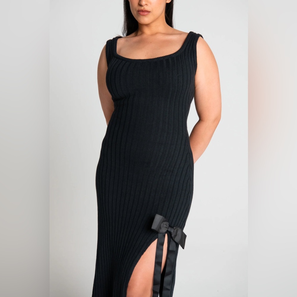 Mila knit dress